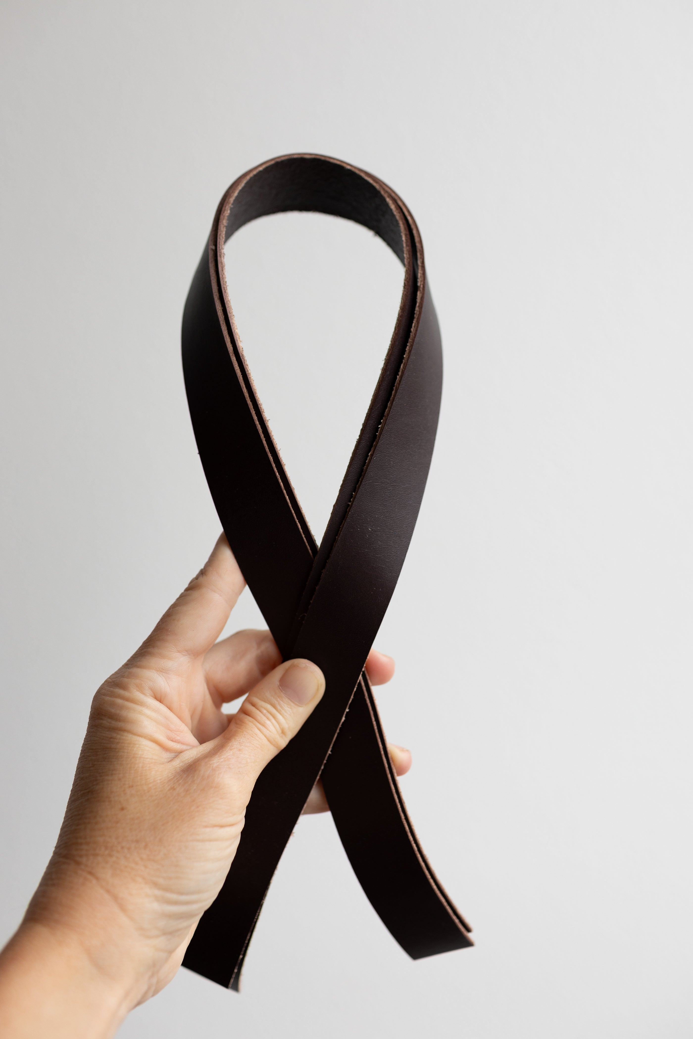 Color Dark Brown 28"