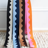 Wavy Webbing (1.5"-wide) Sold by the Yard