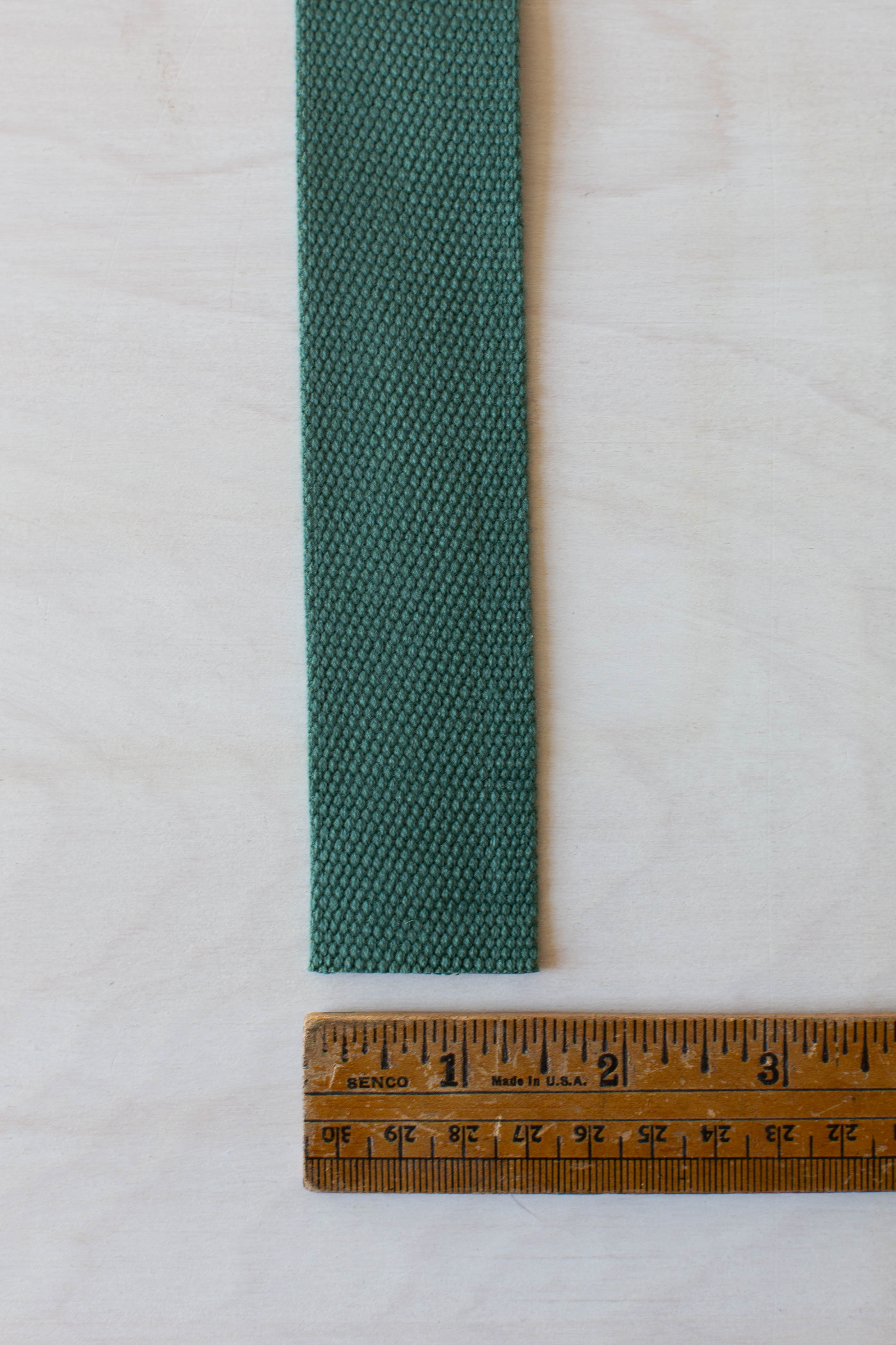 Color Smokey Green