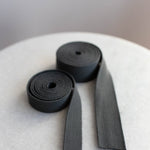 Color Dark Gray