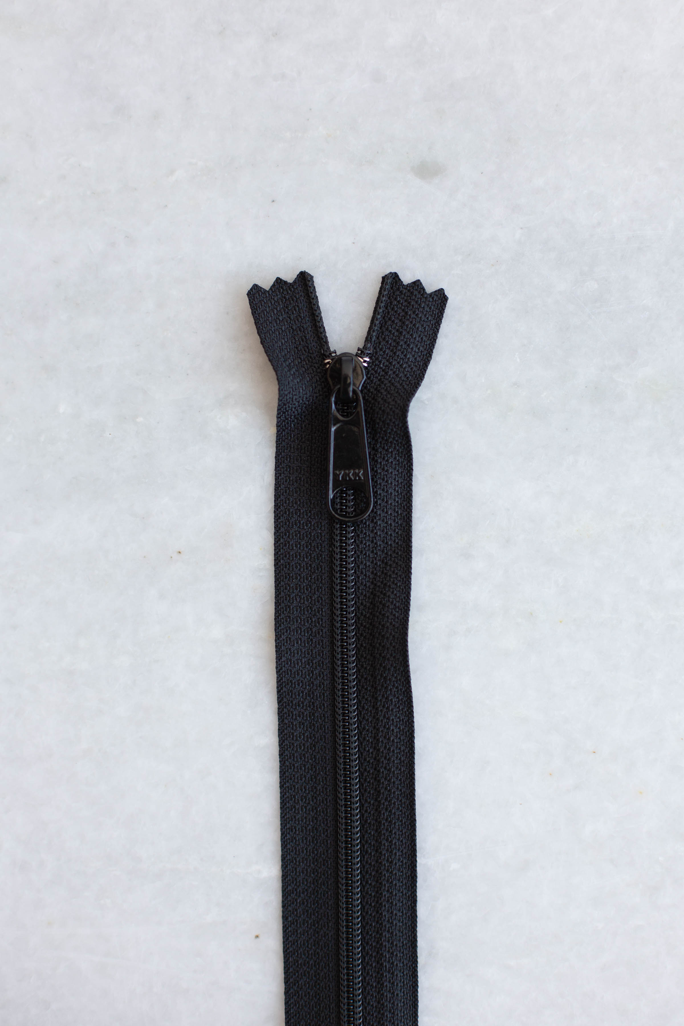 Color Black