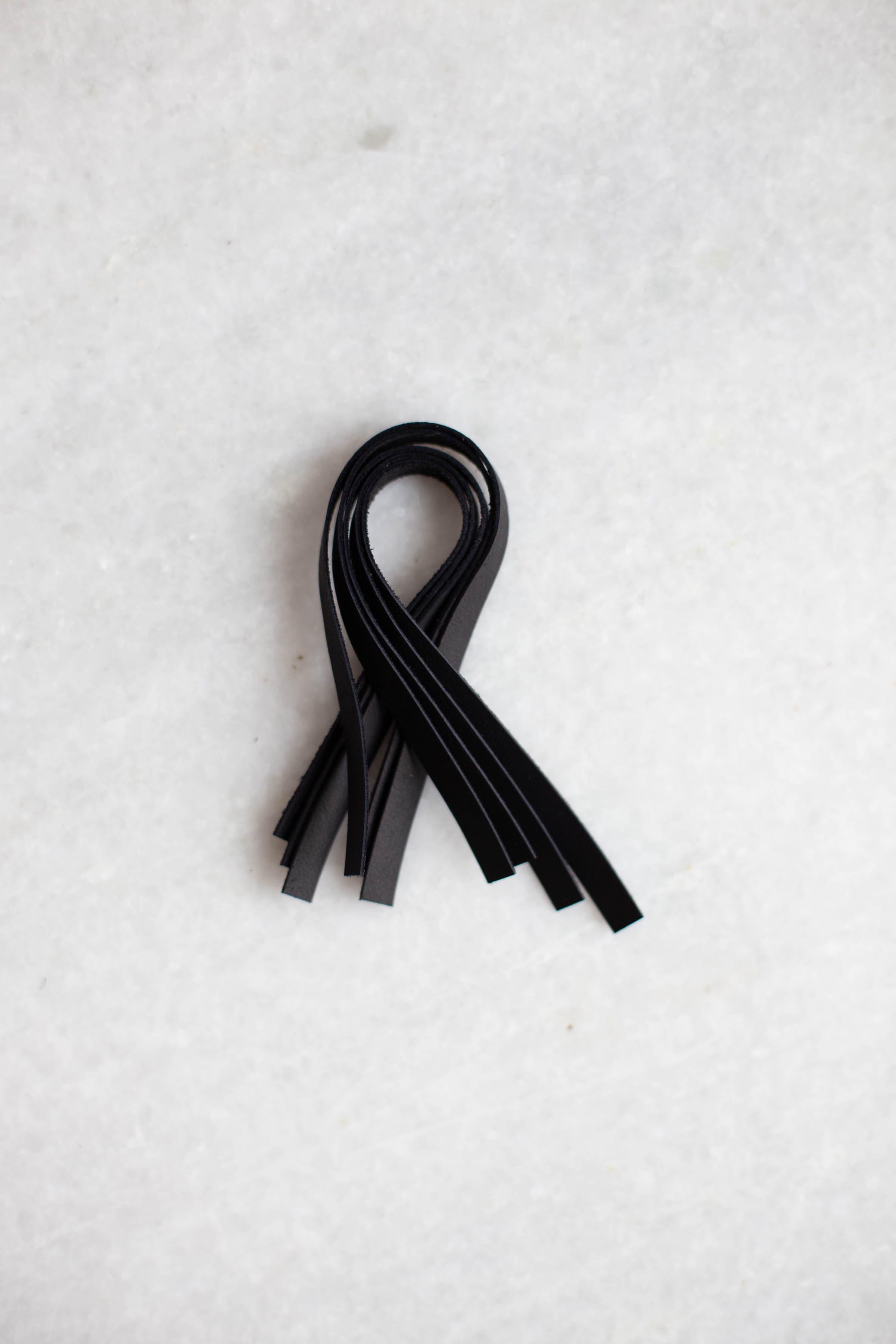 Color Black