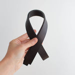 Color Black