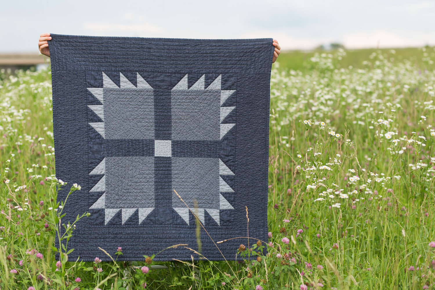 Chambray Bear Paw Baby Quilt - Noodlehead