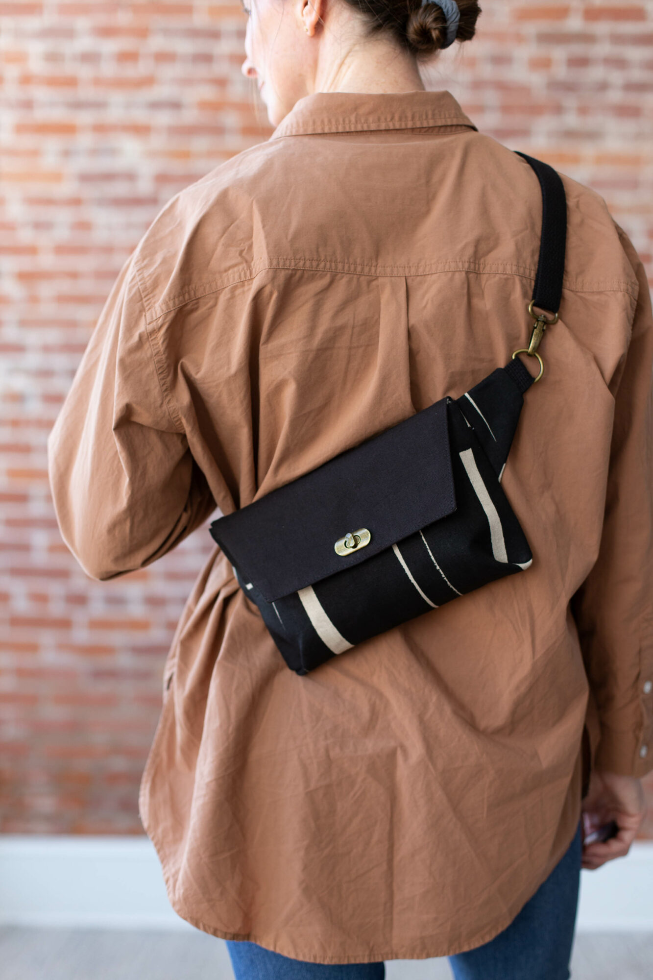 Black and linen Haralson Bag